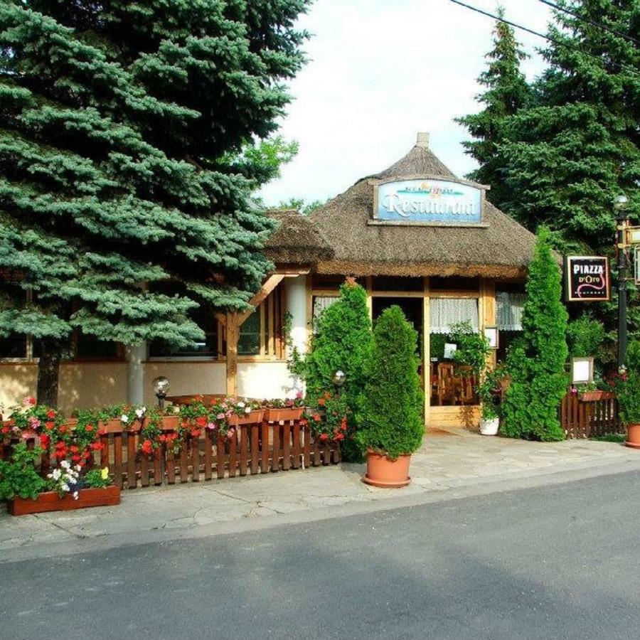 Szegfu Apartmanhaz Villa Balatonfůzfő Eksteriør bilde